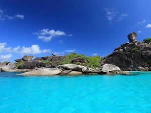 Special 10% discount off our liveaboard in the Similans. Apply now!