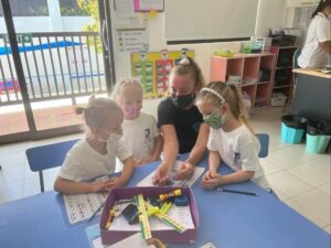 Teaching marine conservation