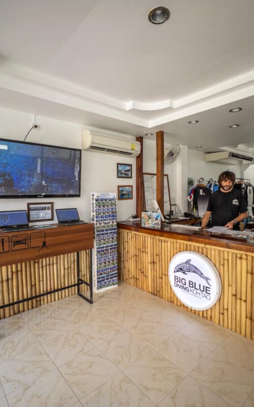 Choosing the best Dive shop on Koh Tao