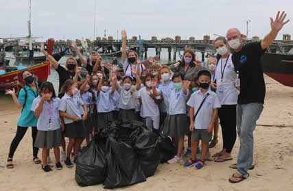 beach clean up