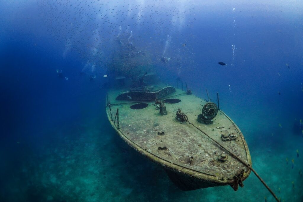 Diving a wreck