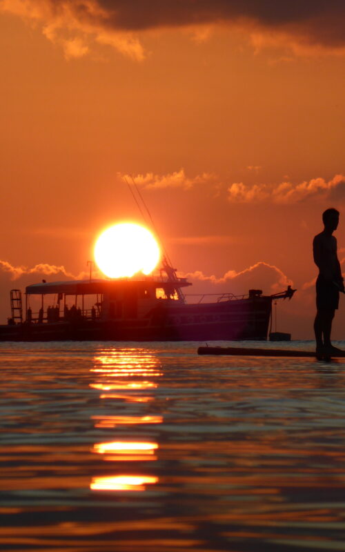 Koh Tao for Non-Divers: Beaches, Food, Sunsets and Island Time
