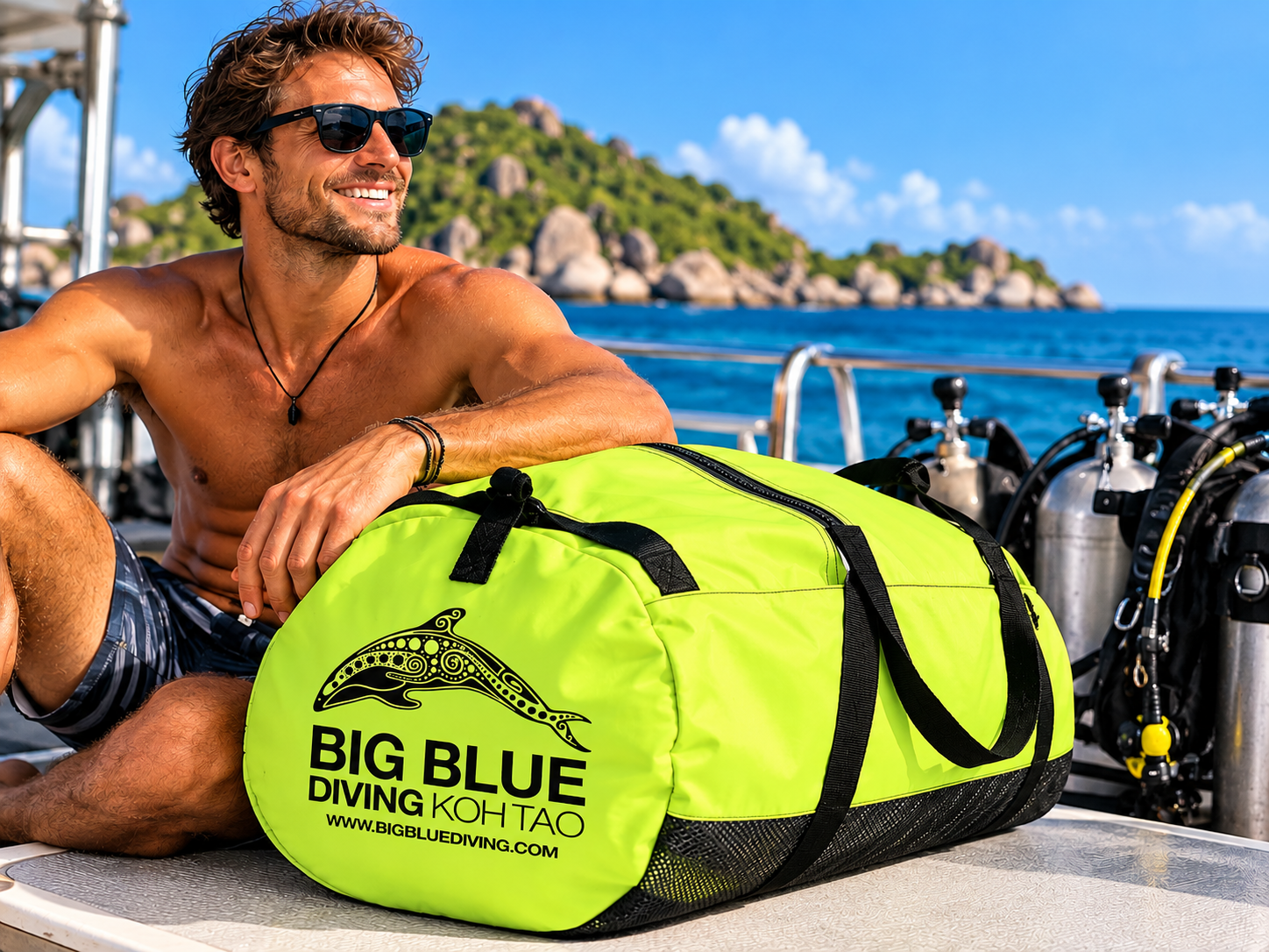 Big Blue Diving Red Dive Bag - Image 6